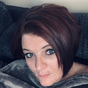 Meet your Posher, Desiree